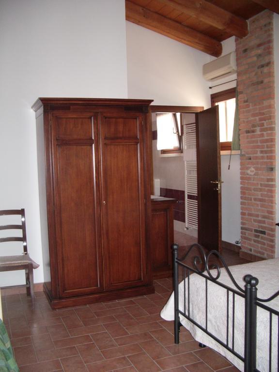 Agriturismo Antica Corte Cason Ronco allʼAdige Chambre photo